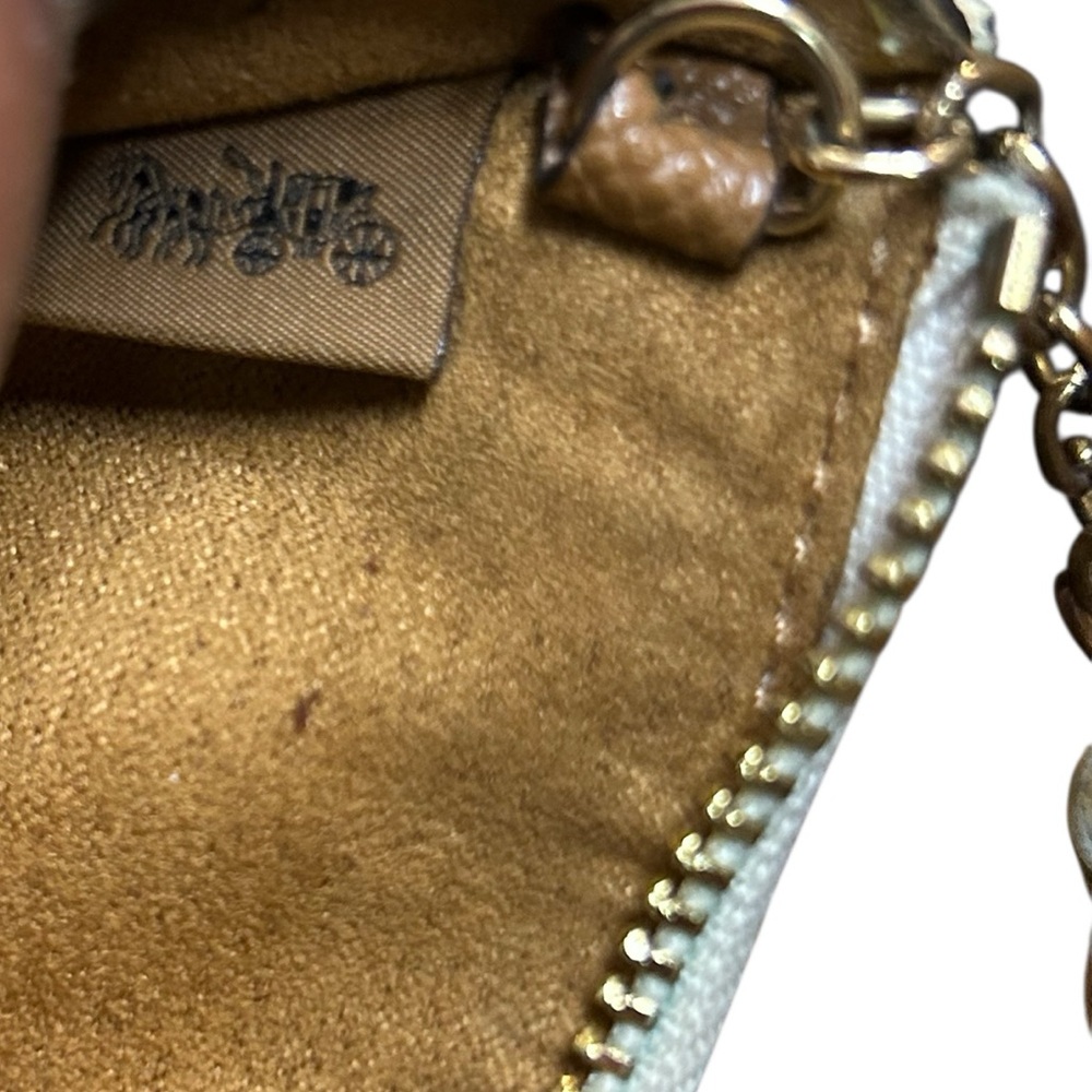 Coach Cream Textured Card Holder/ Leopard Tassel - Picture 6 of 7